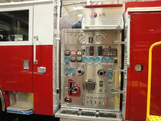 Engine 122 Construction