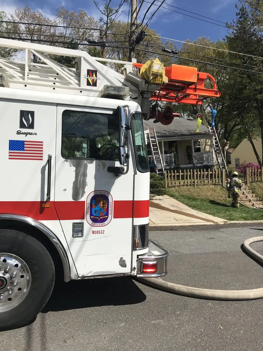 Truck 12 runs 13 house fire