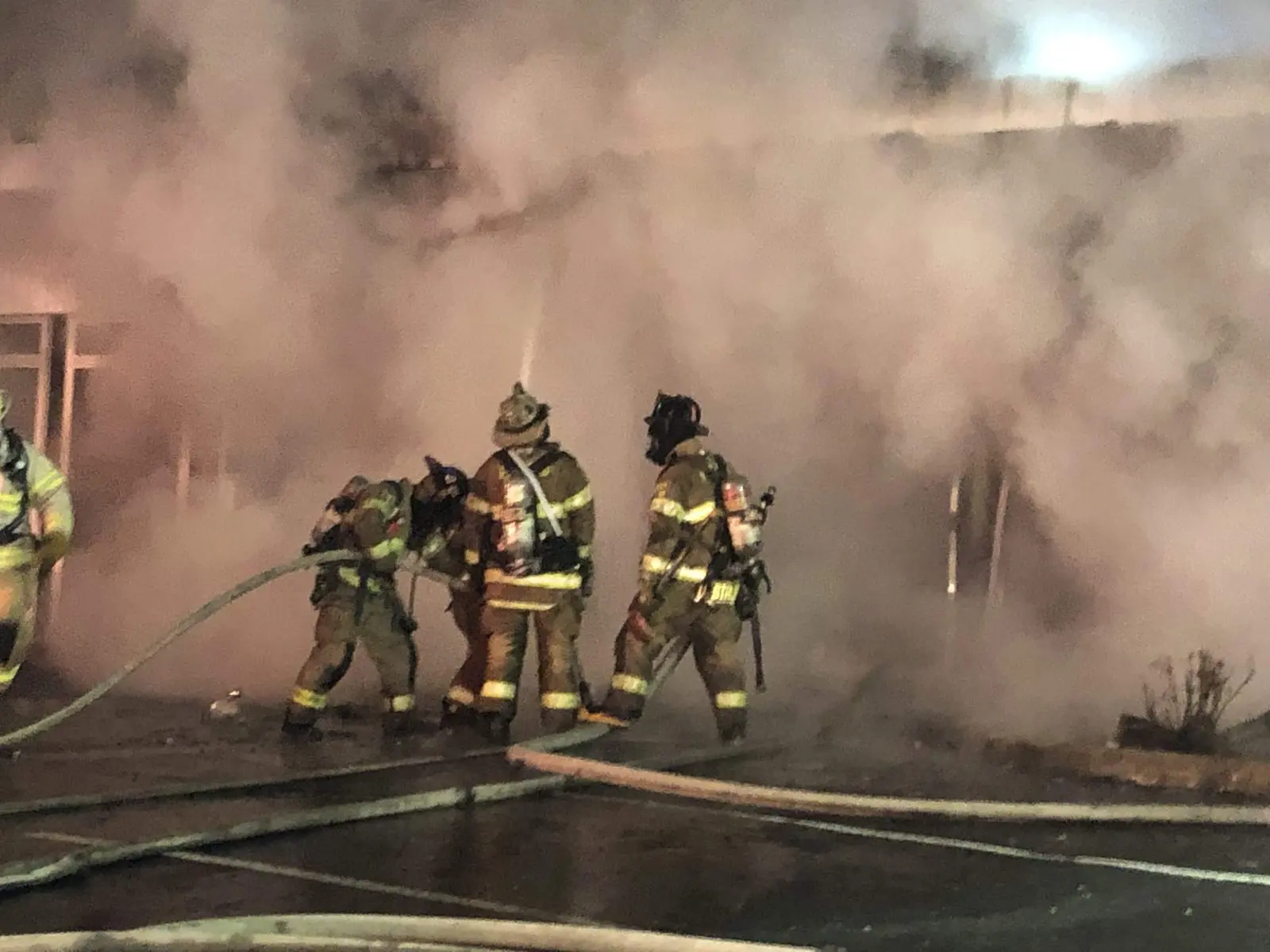 Engine runs 2nd due to Commercial Building Fire