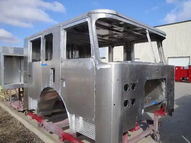 Engine 122 Construction