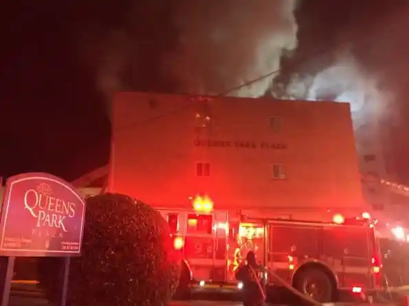 1-2nd-Alarm-Apt-Fire-3.jpg_595