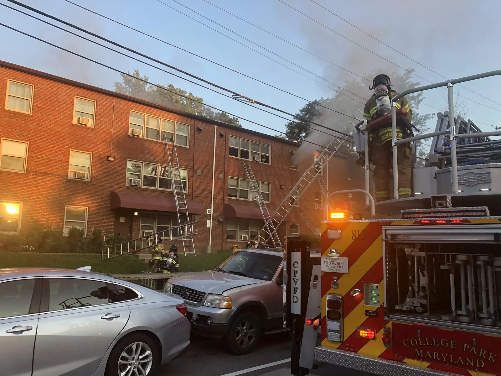 Truck 12 runs apartment fire in Takoma Park