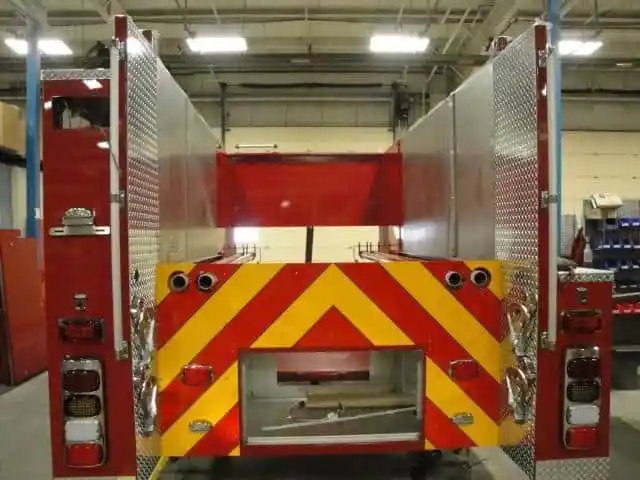 Engine 122 Construction