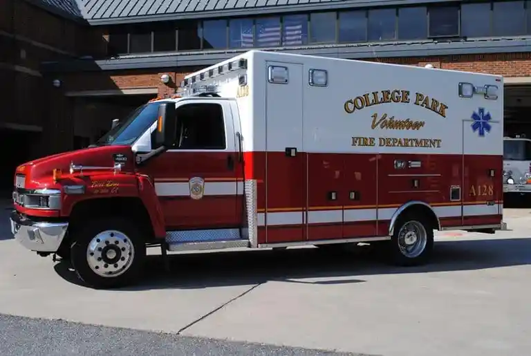 Ambulance 128