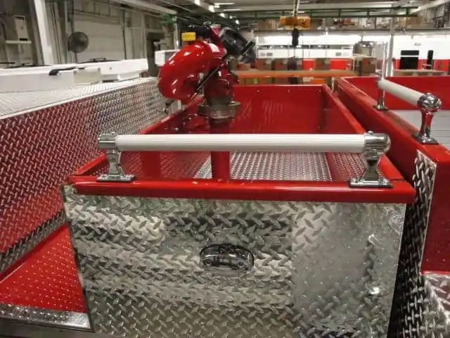 Engine 122 Construction