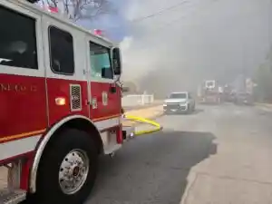 Engine and Chief Take 1st Due at House Fire