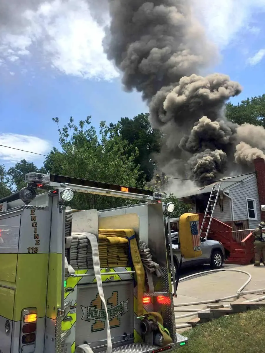 Truck and Chief Run 14 House Fire
