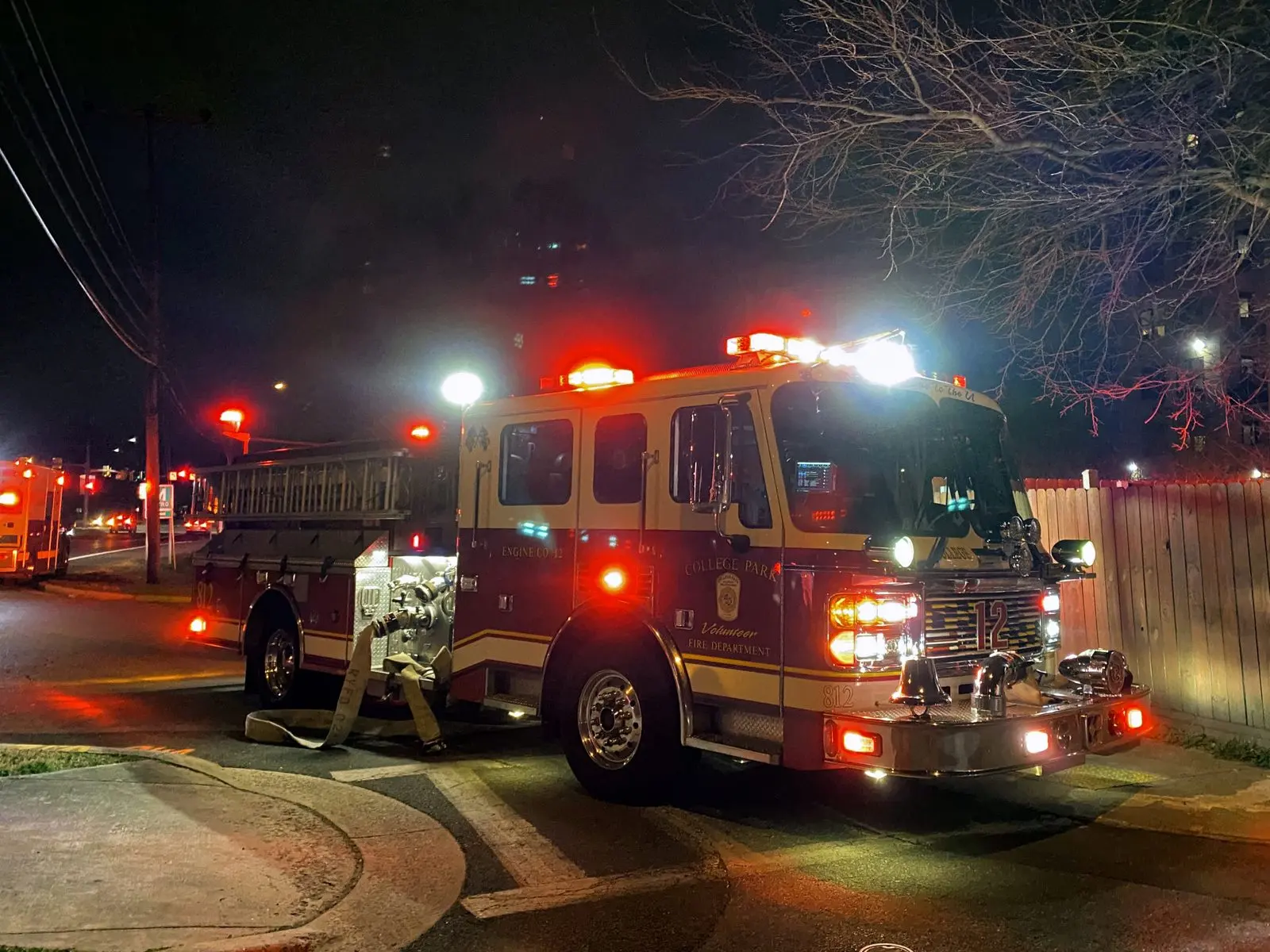 Engine 121 responds to fire on balcony of College Park apartment