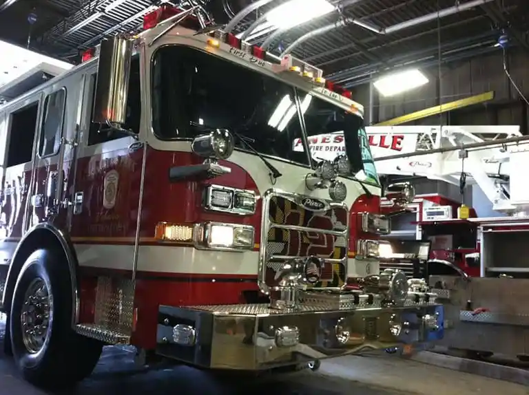 Engine 122 Construction